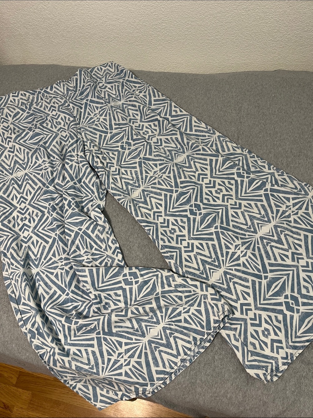Coastal Wide Leg Geometric Pants Palazzo XXL Resort Beach Vacation Lagenlook - Picture 3 of 10